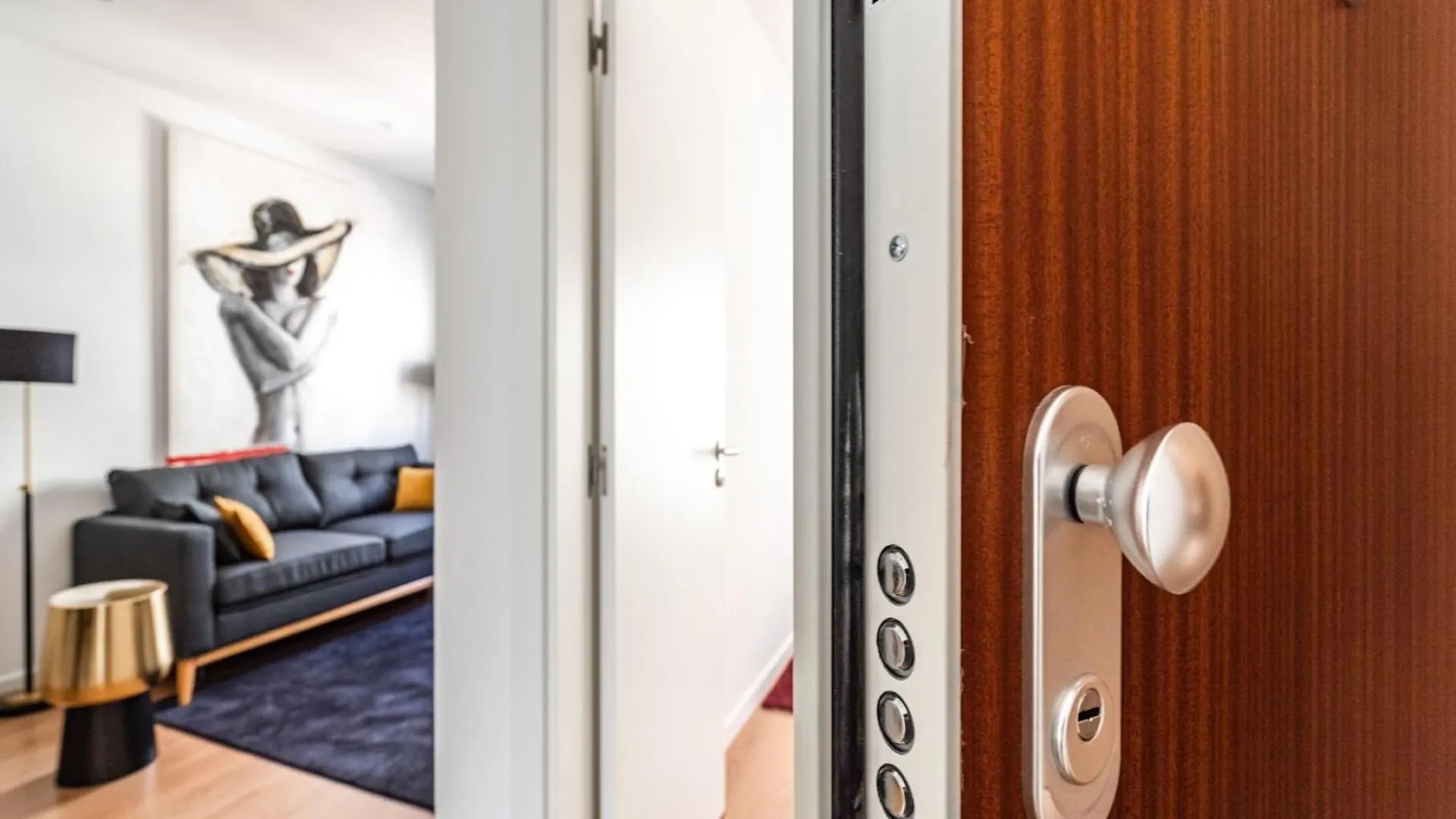 Apartment Akicity Benfica Mistery Lissabon